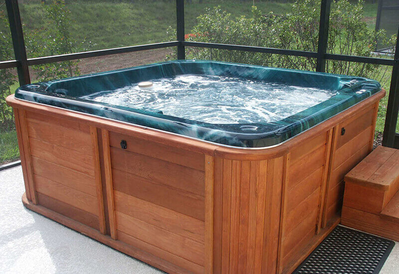 How much does it cost to hire a hot tub? Discover everything you'll need to know and more in our handy hot tub hire pricing guide.