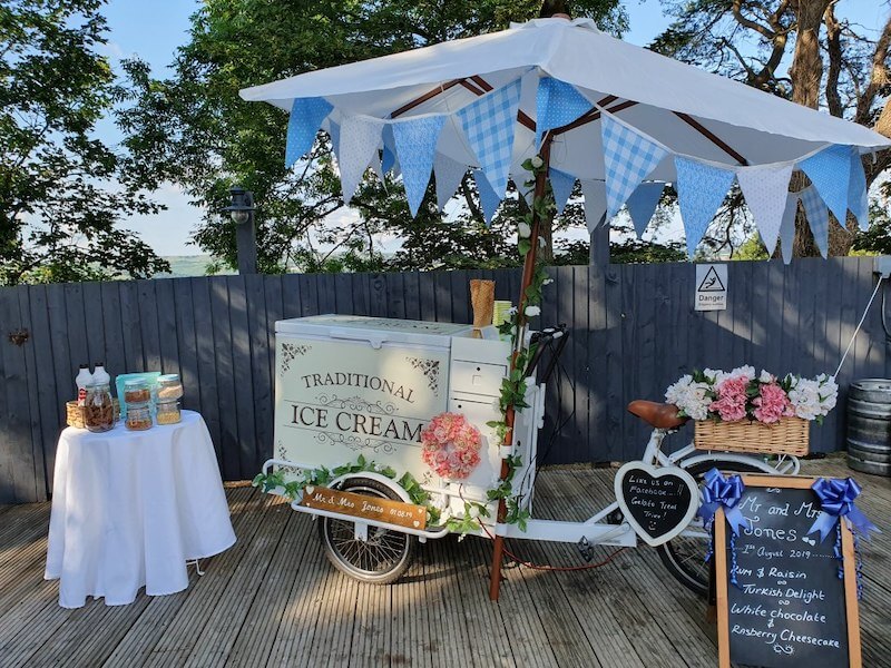 Vintage ice cream tricycle with bunting from Geleto Treat Trike